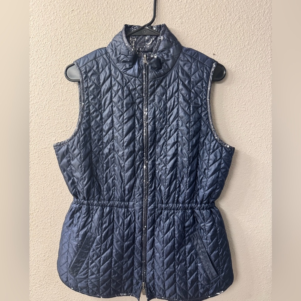 Chicos Women's Quilted reversible Navy Vest